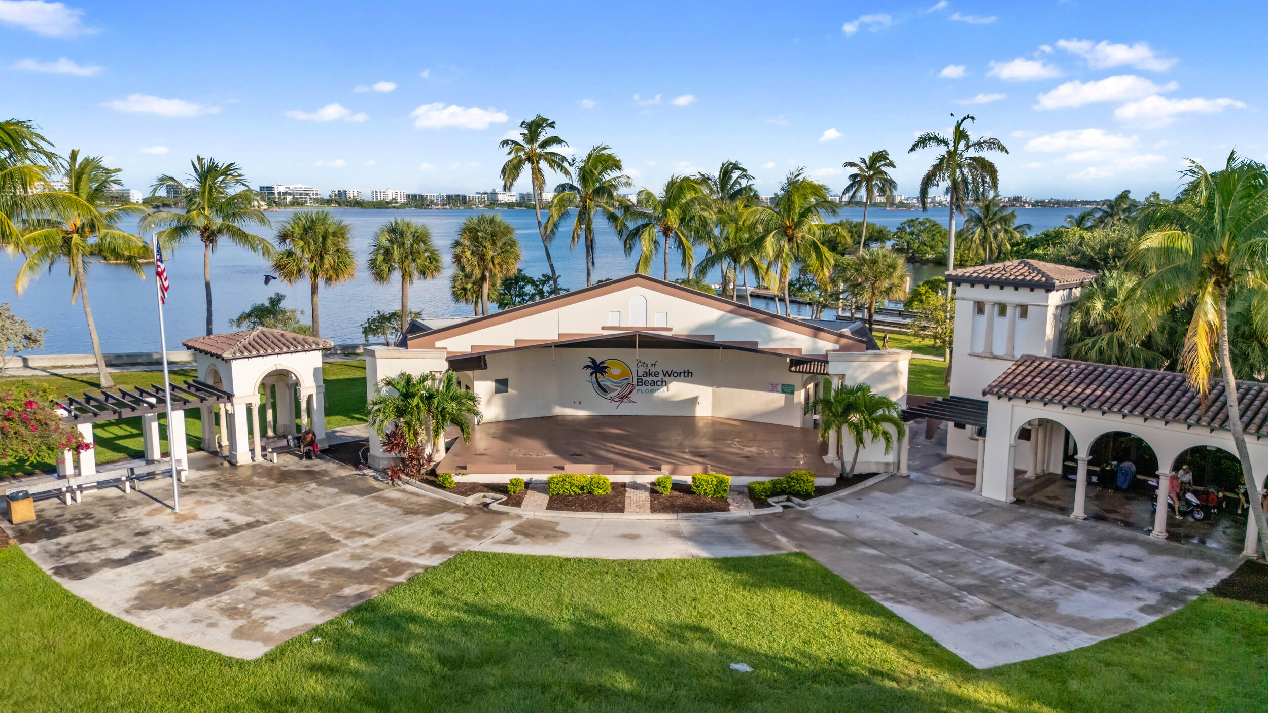 LAKE CHARLESTON PAR D - Residential