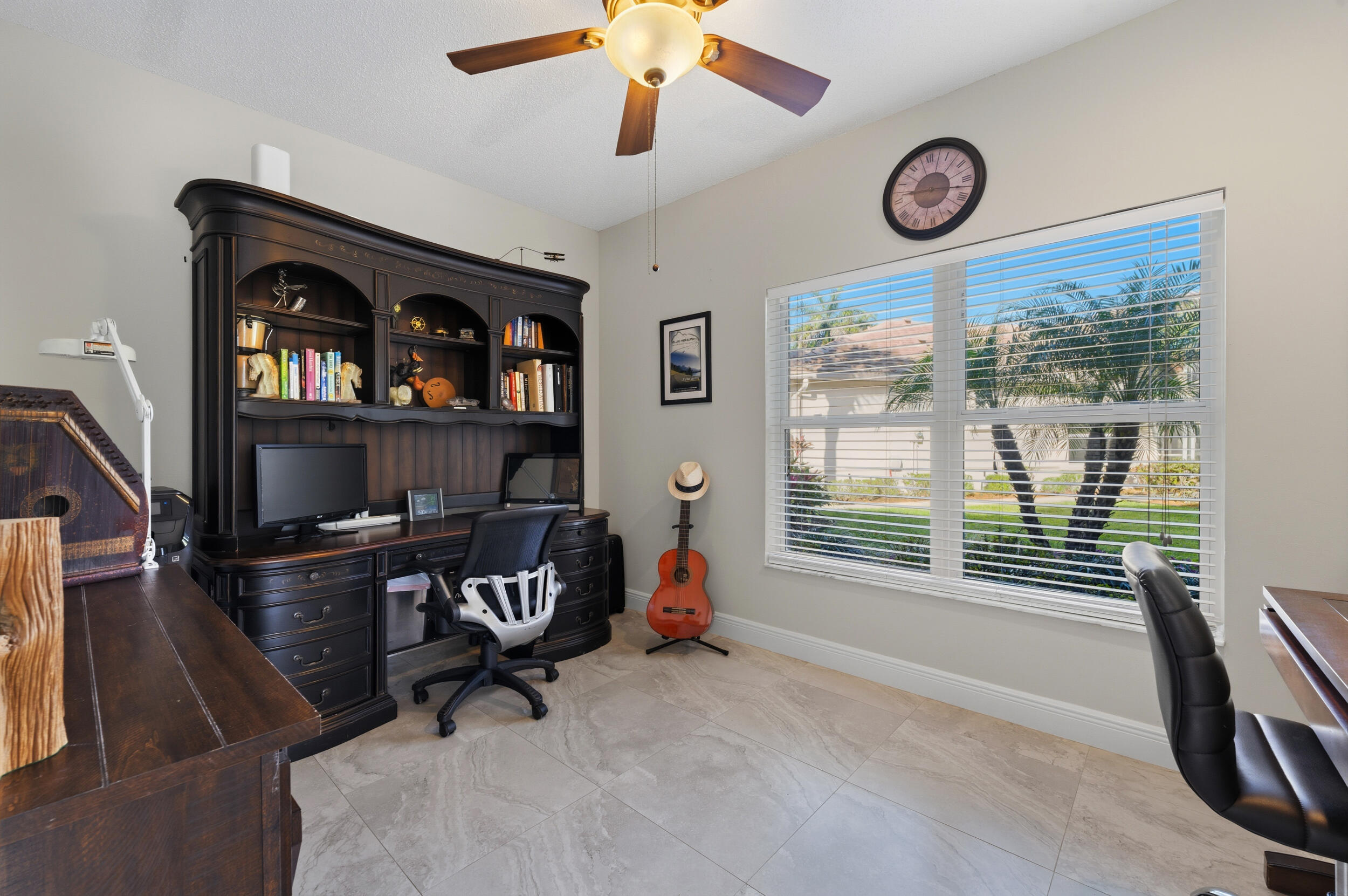 LAKE CHARLESTON PAR D - Residential