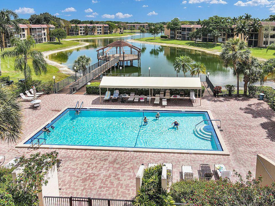 6700 ROYAL PALM Boulevard 203D