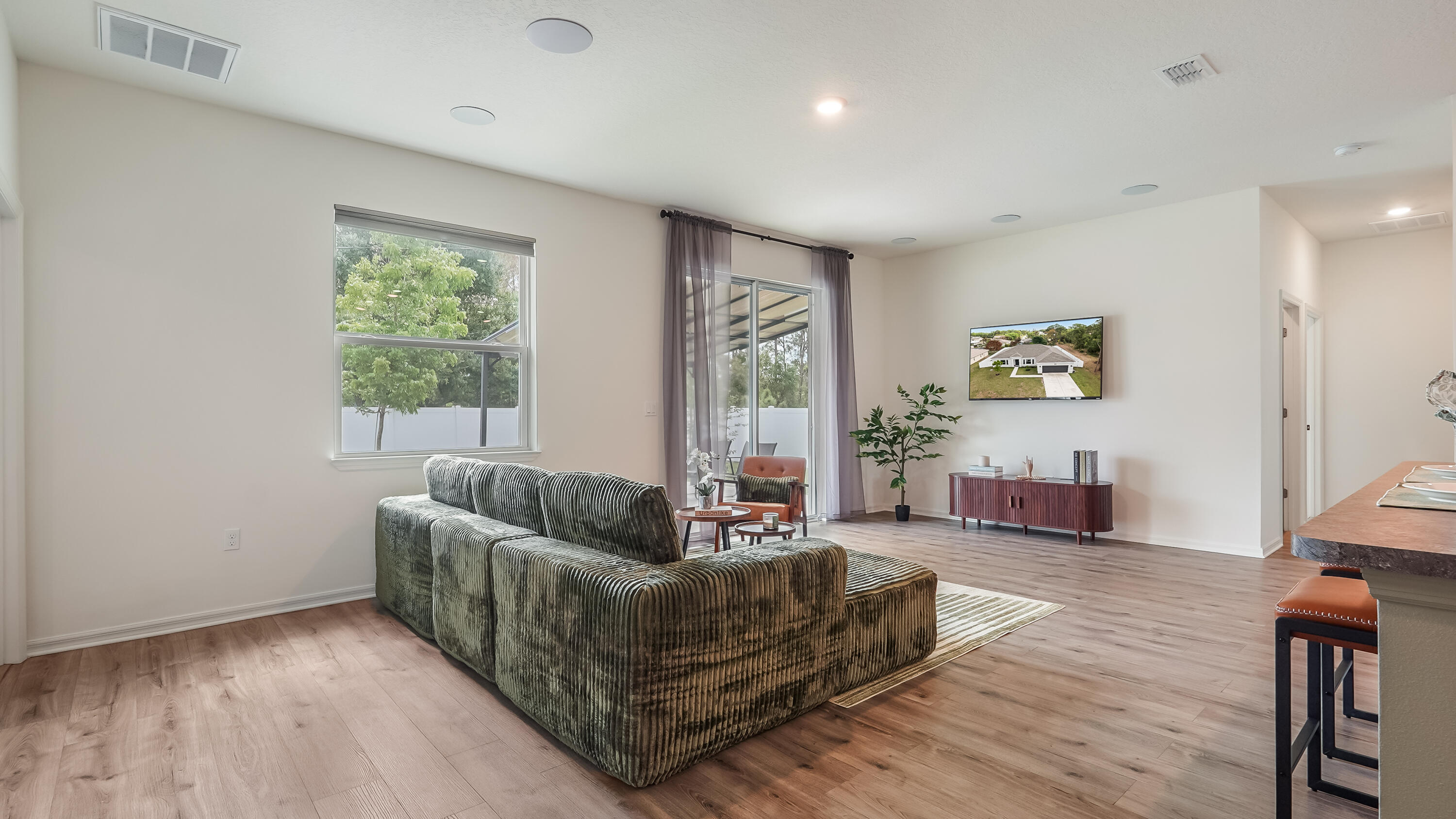 PORT ST LUCIE SECTION 4 - Residential