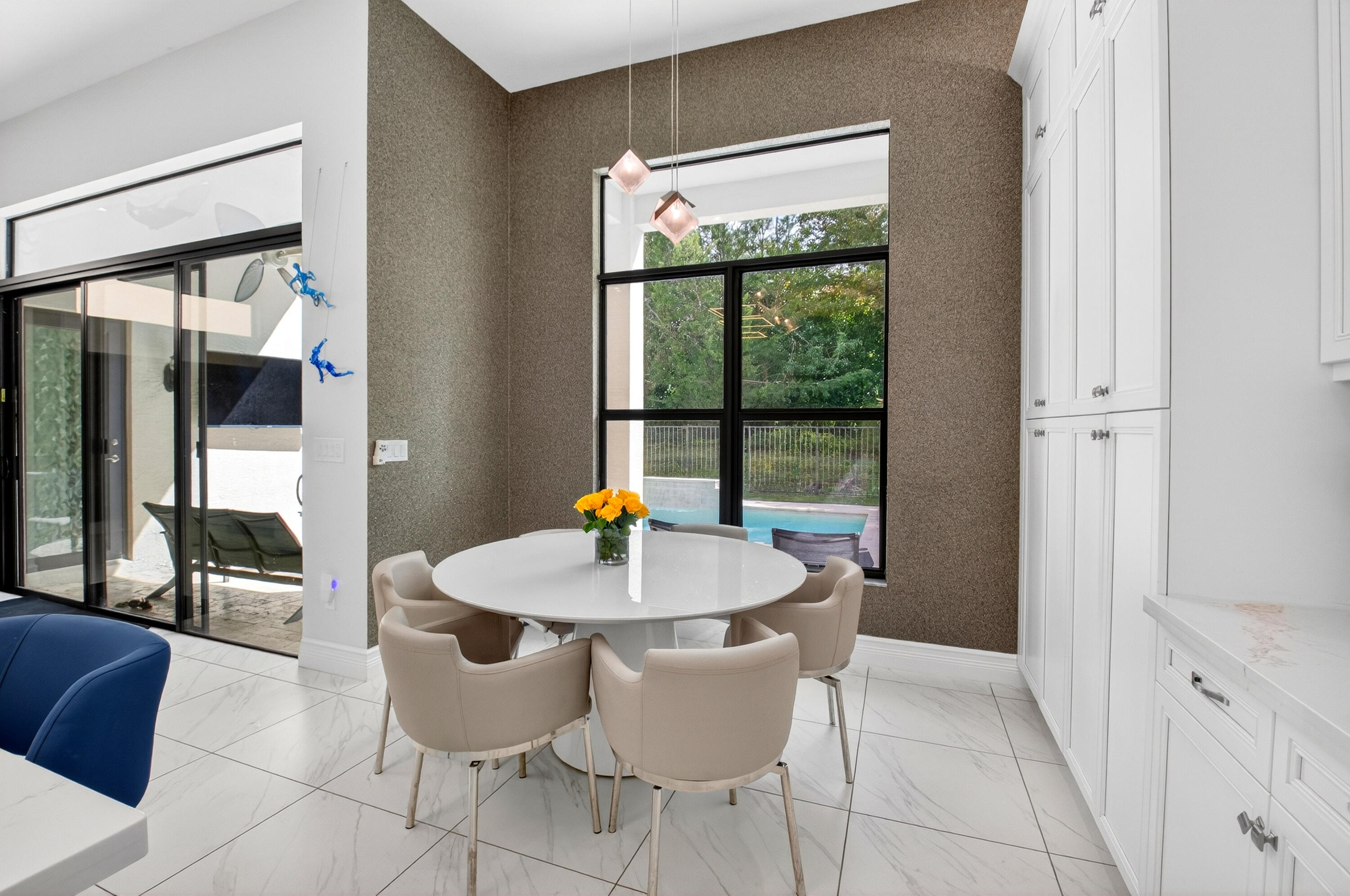 Seven Bridges - Residential