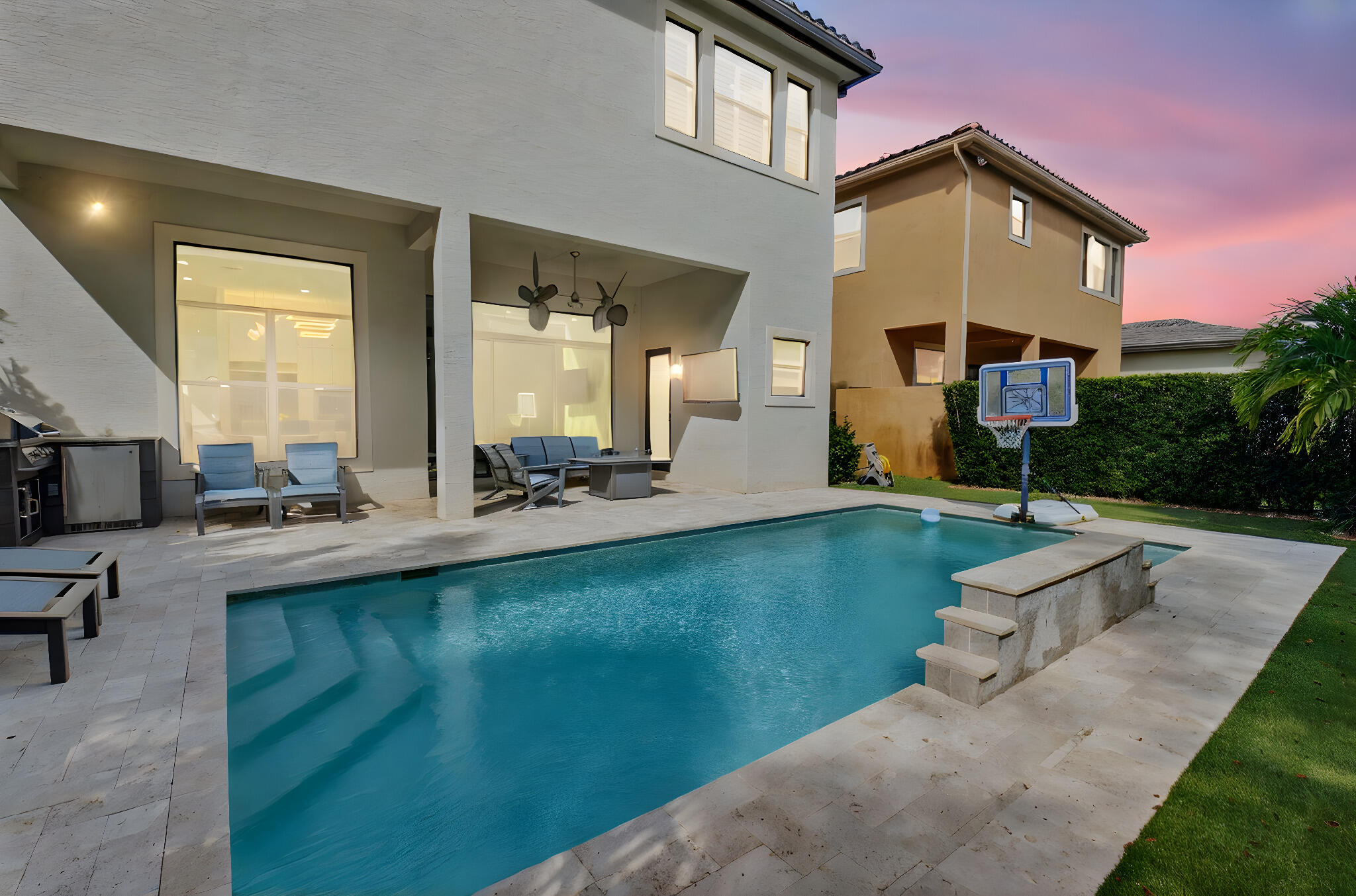 Seven Bridges - Residential