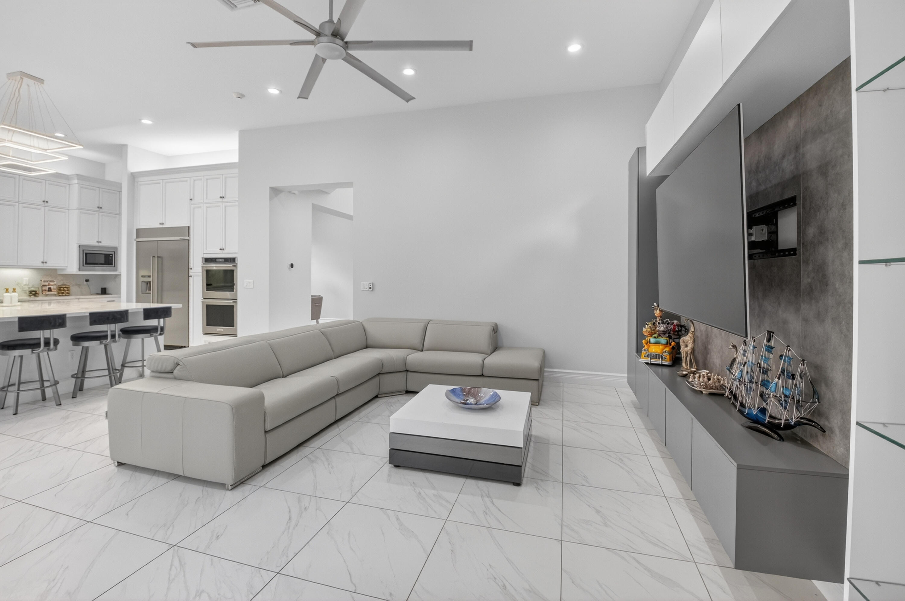 Seven Bridges - Residential