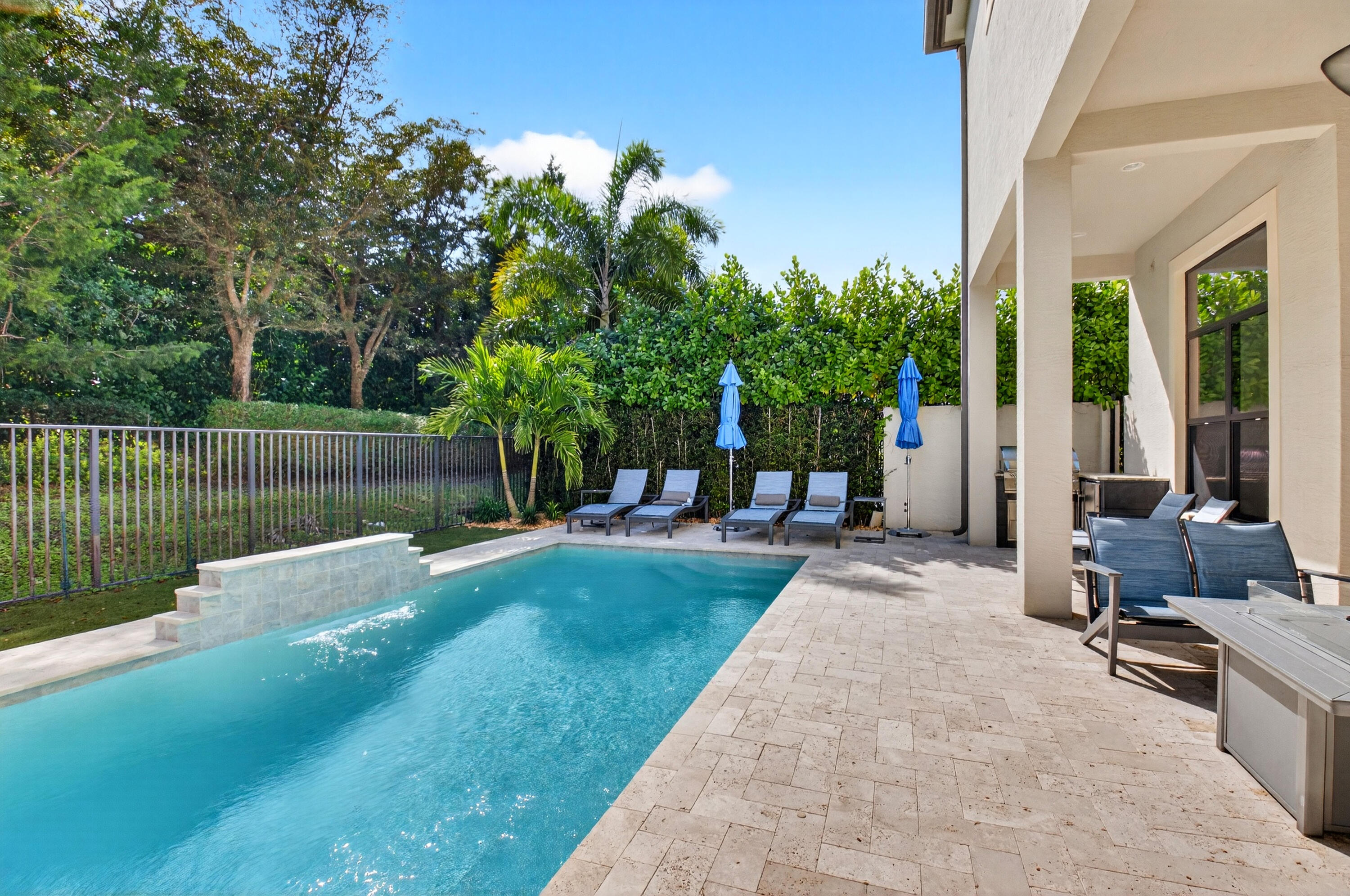 Seven Bridges - Residential