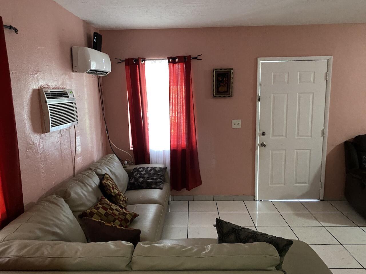 GOLF ESTATES 1ST ADDN - Residential Lease