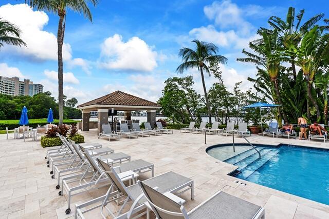 HIGHLAND BEACH CLUB CONDO - Residential