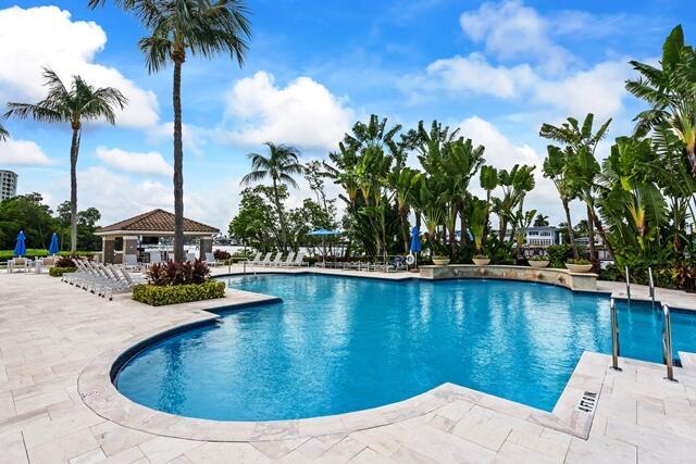 HIGHLAND BEACH CLUB CONDO - Residential