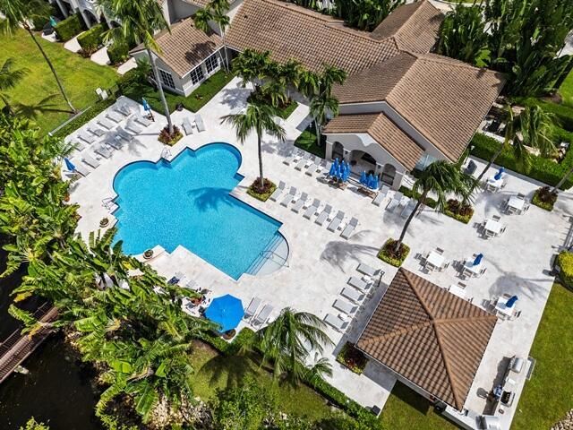 HIGHLAND BEACH CLUB CONDO - Residential
