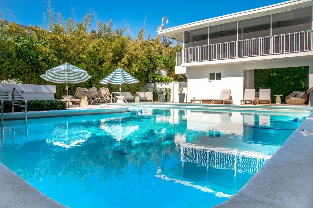 Photo of 501 N Ocean Boulevard #7, Boca Raton, FL 33432 (MLS # B26010255)