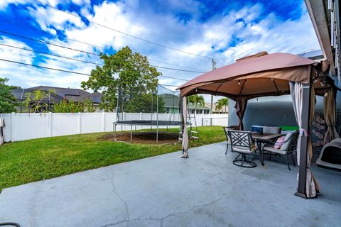 A home in Port St Lucie