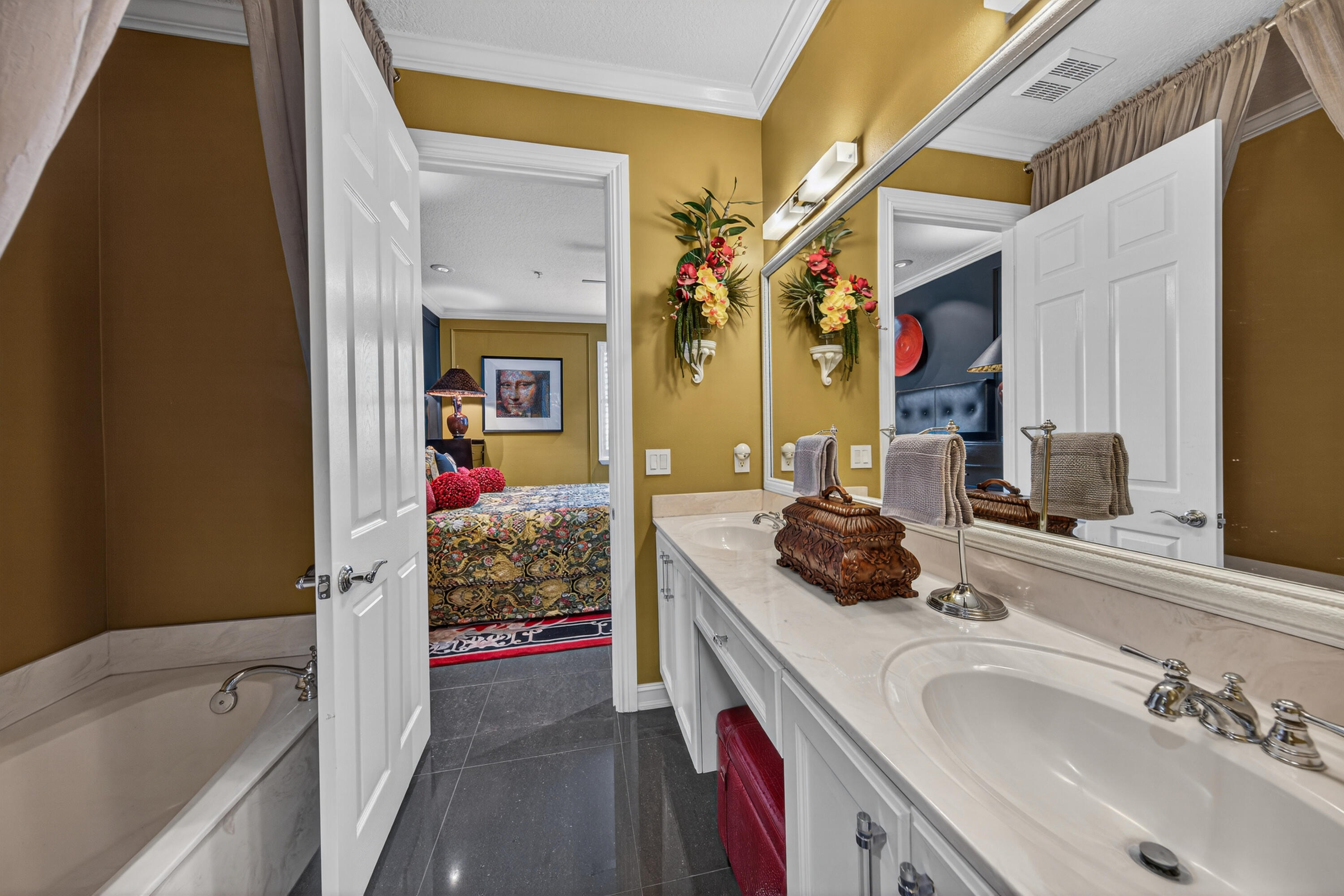 WILTON MANORS - Residential