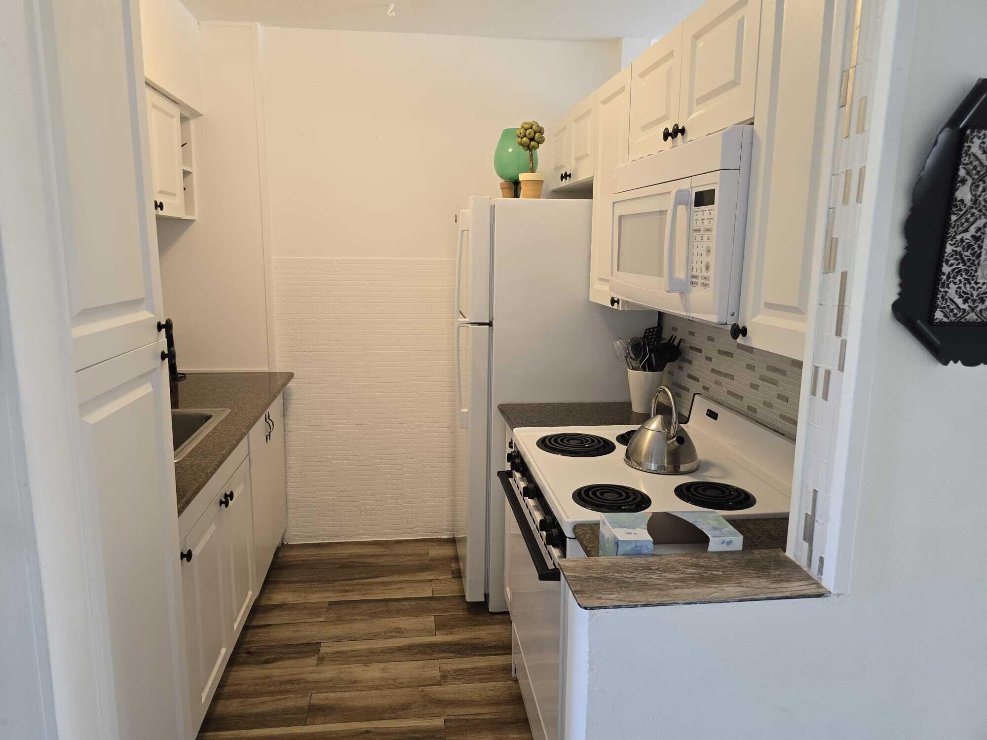 ROLEN LAKE GARDENS CO-OP - Residential