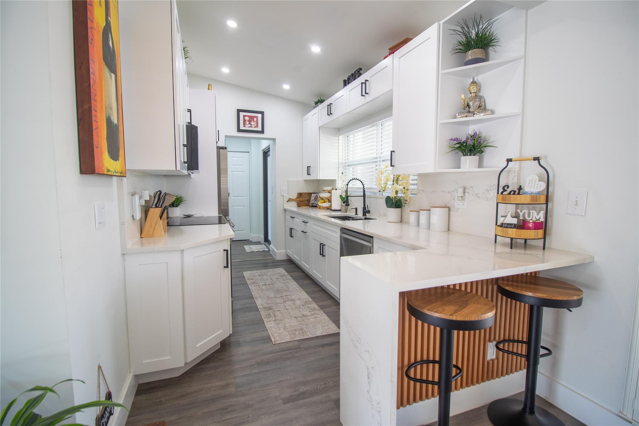 COVE 3RD SEC - Residential