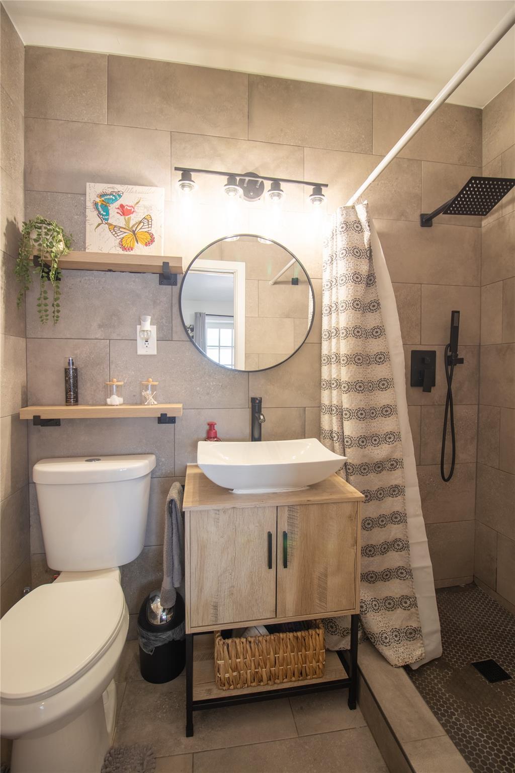 COVE 3RD SEC - Residential