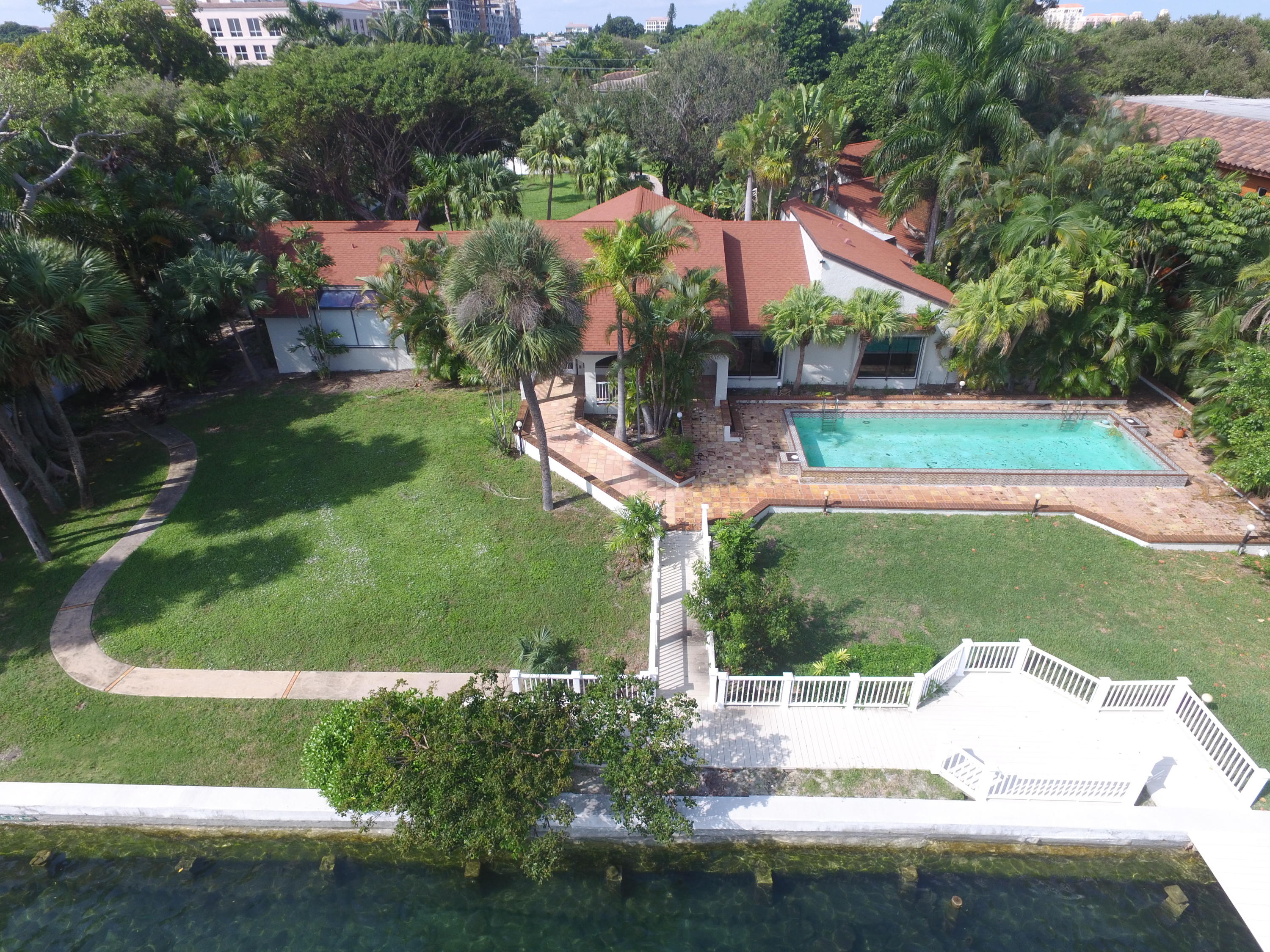 KINNEY & GATES - Residential