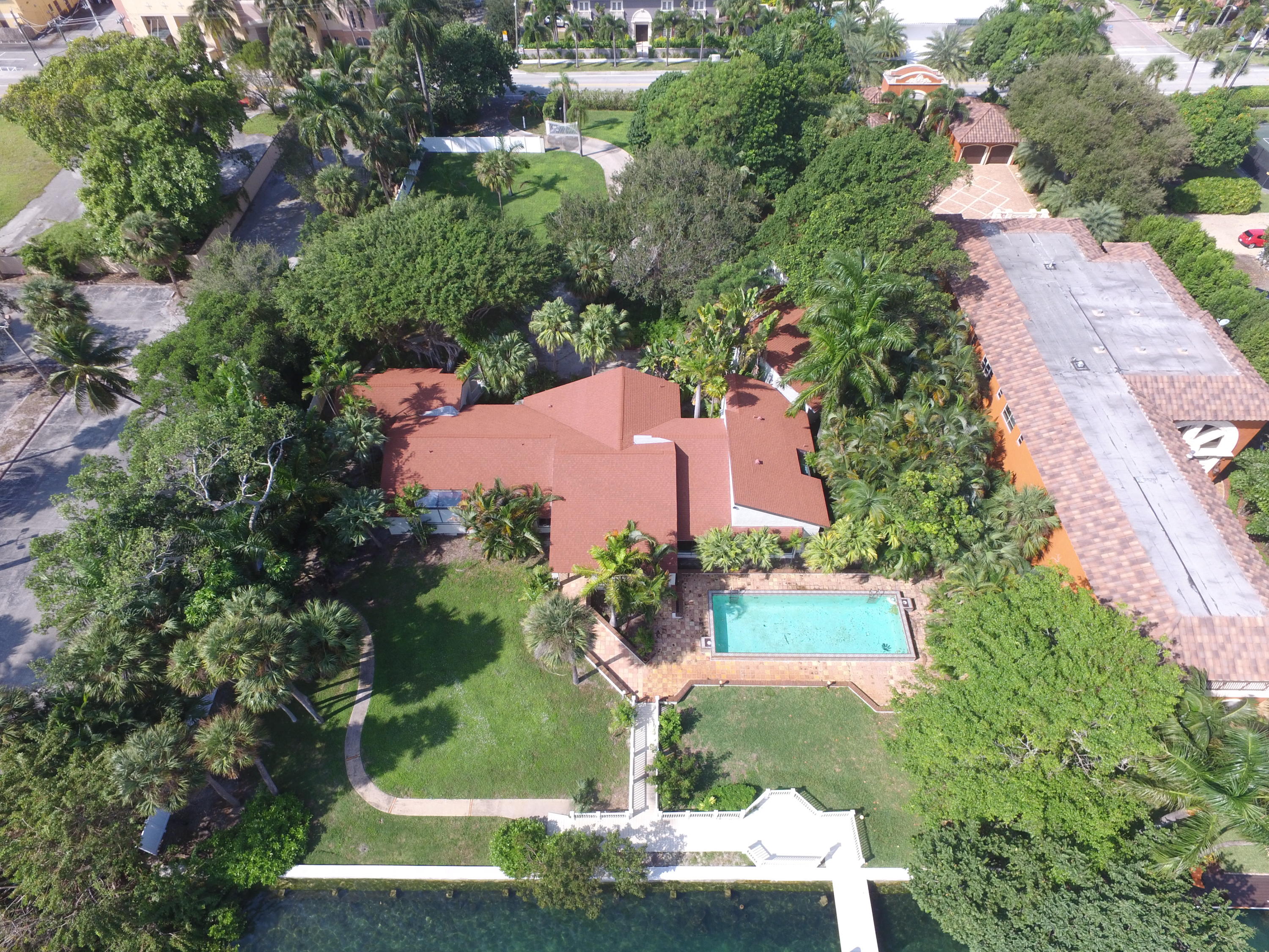 KINNEY & GATES - Residential