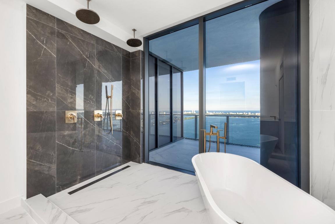 Aria Reserve Miami - Residential