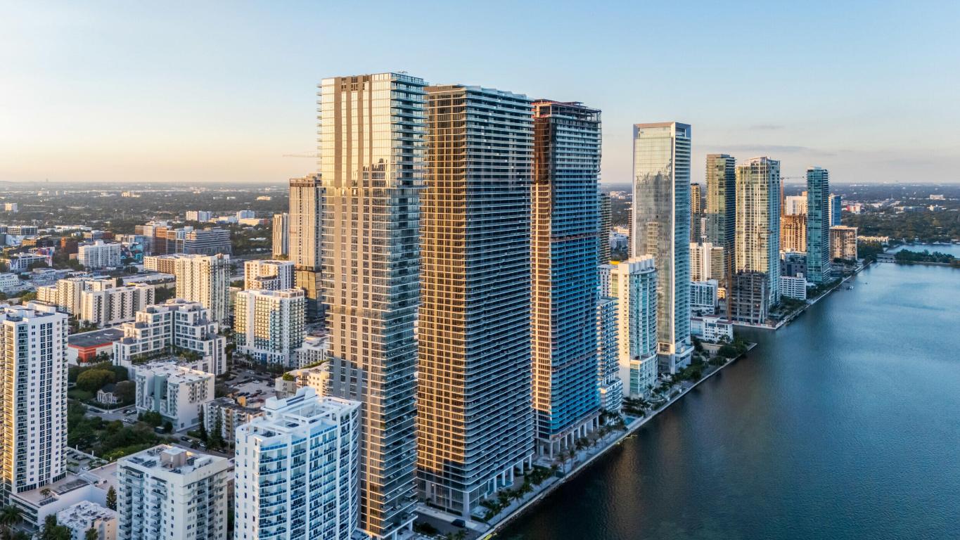 Aria Reserve Miami - Residential
