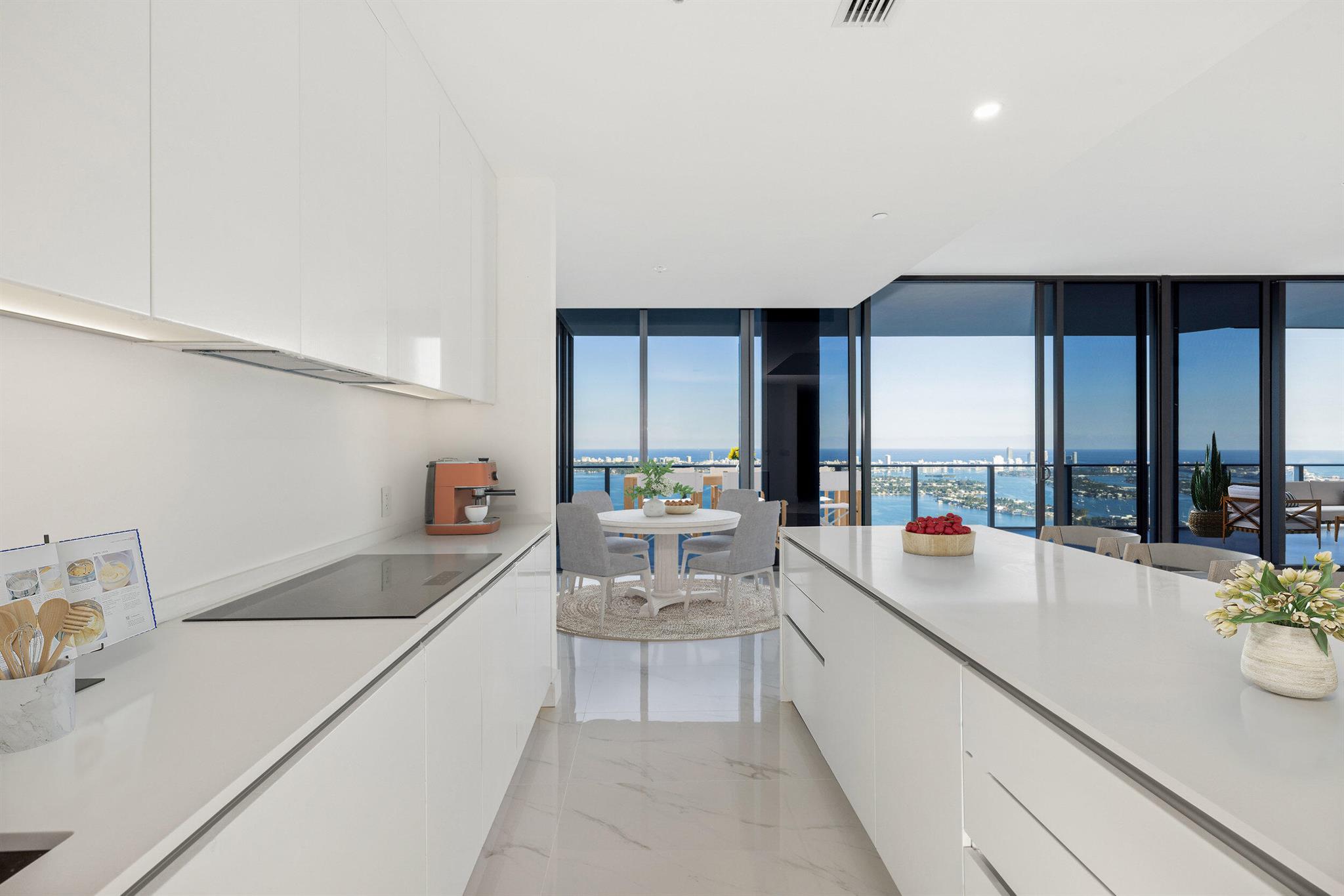 BAY BREEZE - Residential