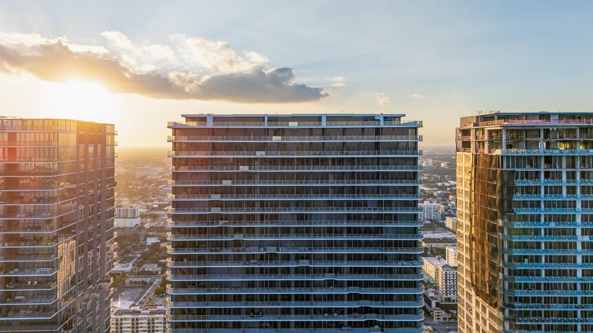 BAY BREEZE - Residential