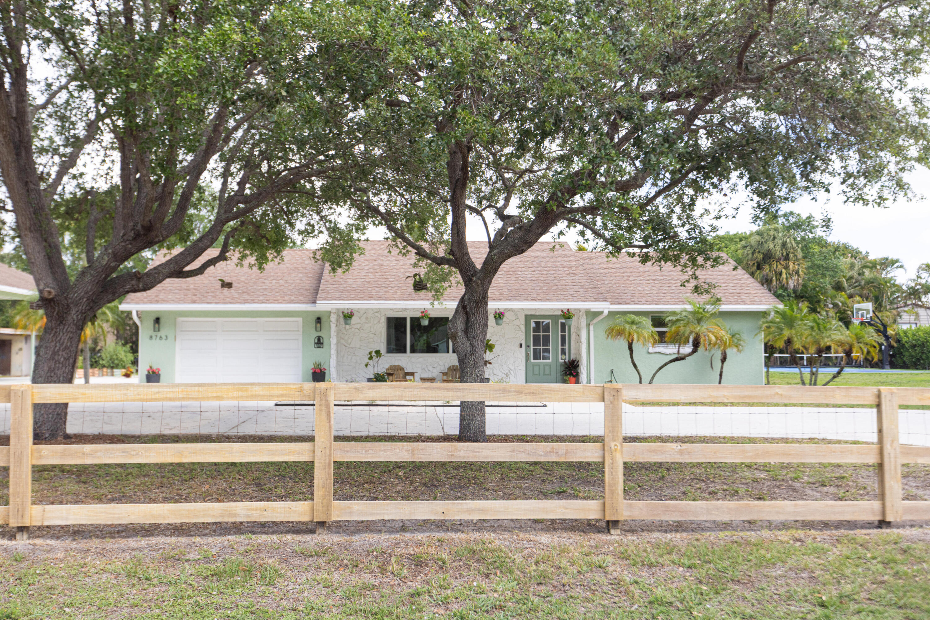 PALM BEACH RANCHETTES - Residential