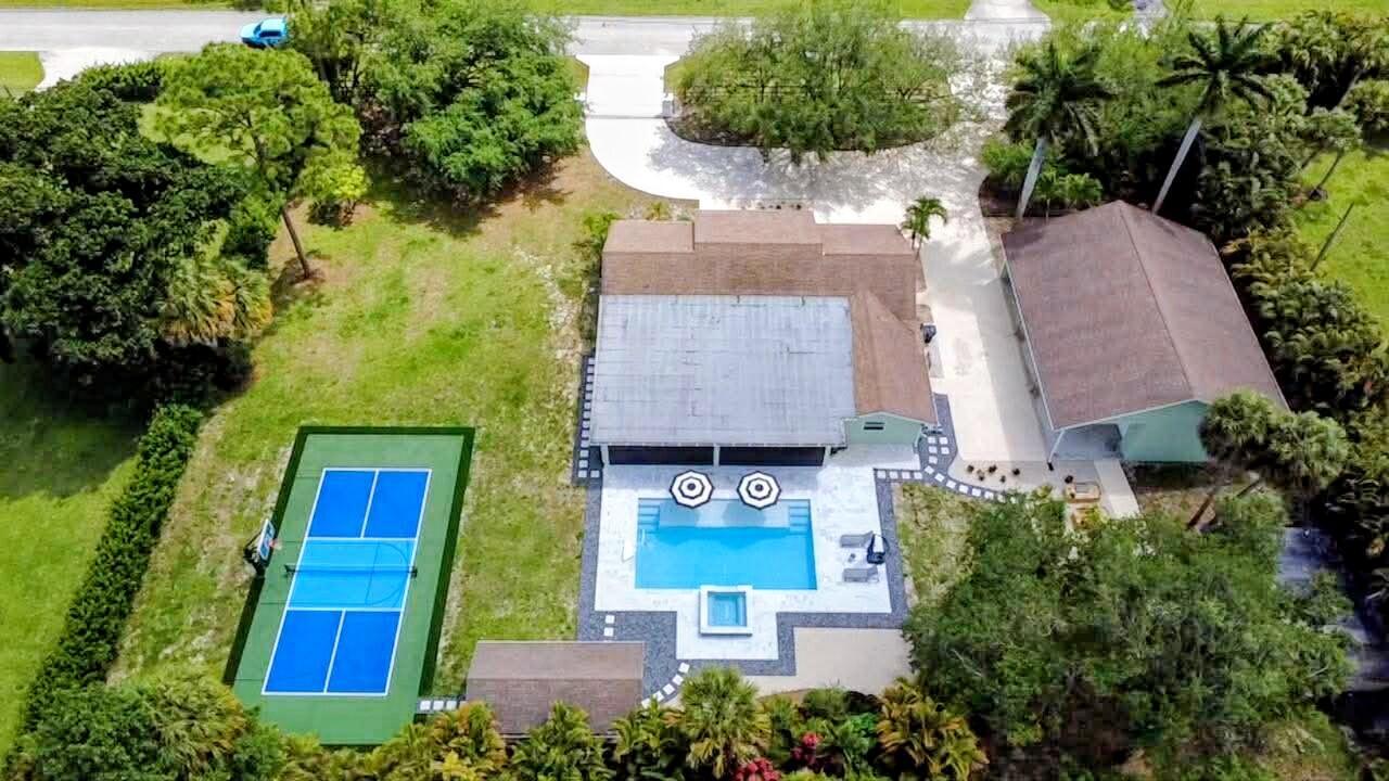 PALM BEACH RANCHETTES - Residential