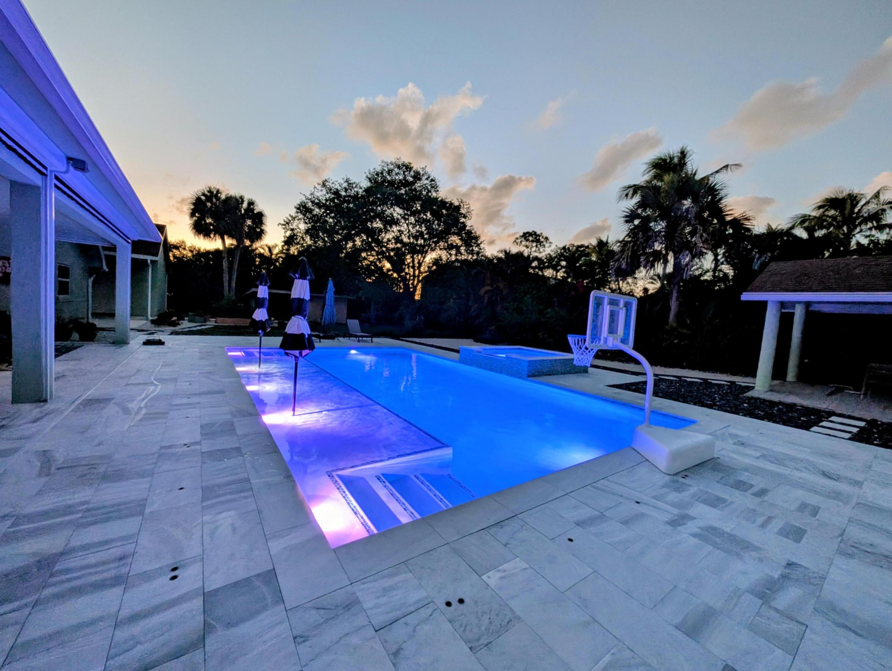 PALM BEACH RANCHETTES - Residential