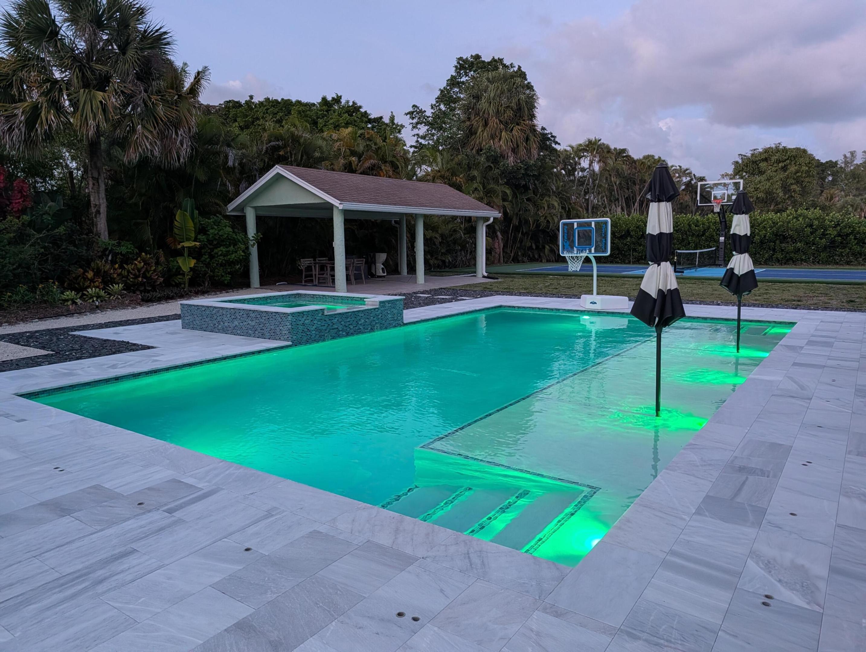 PALM BEACH RANCHETTES - Residential