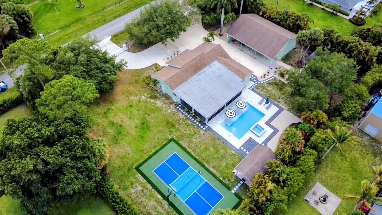 PALM BEACH RANCHETTES - Residential