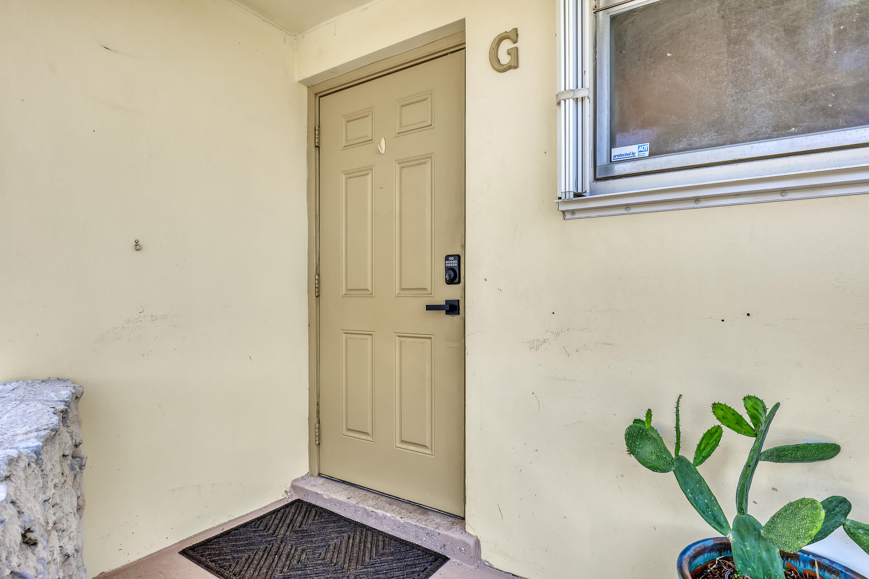2894 Crosley Drive E G