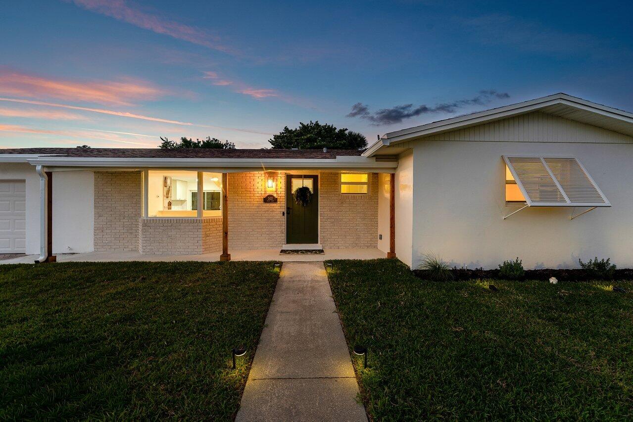 EDGEWATER PARK IN - Residential