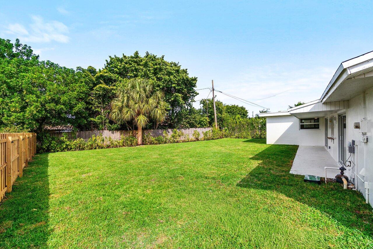 EDGEWATER PARK IN - Residential