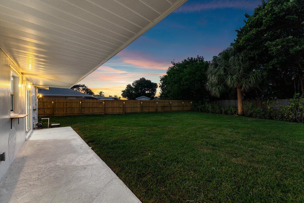 EDGEWATER PARK IN - Residential