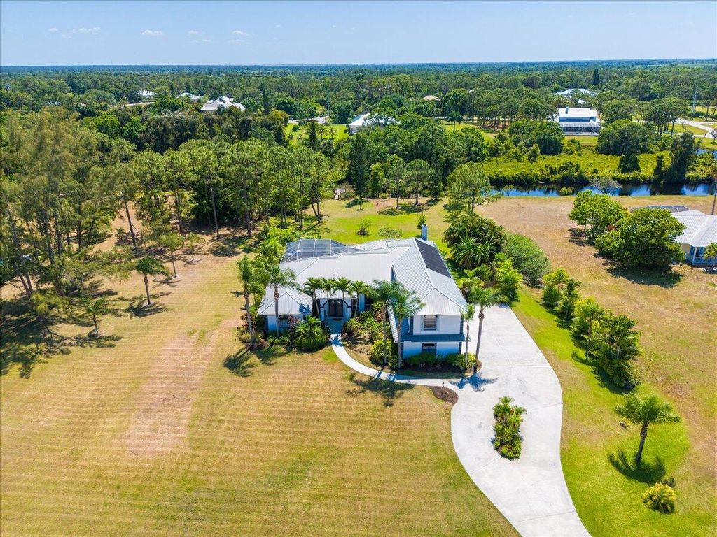 Photo of 9706 SW Pueblo Terrace, Palm City, FL 34990 (MLS # R11168511)