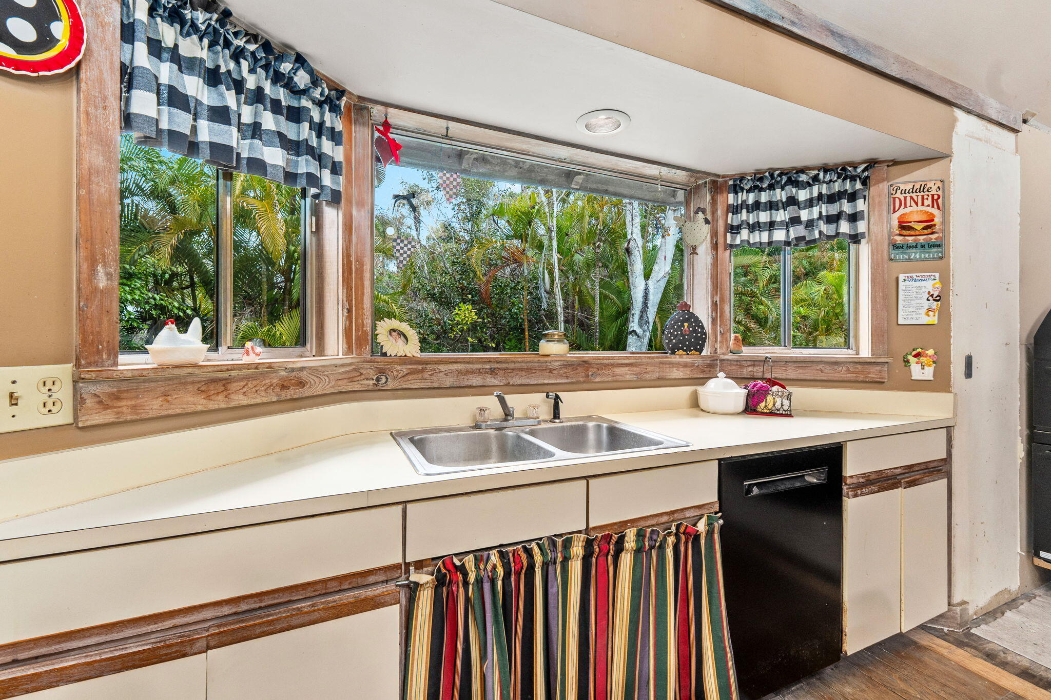 WHITE CITY SUBDIVISION - Residential