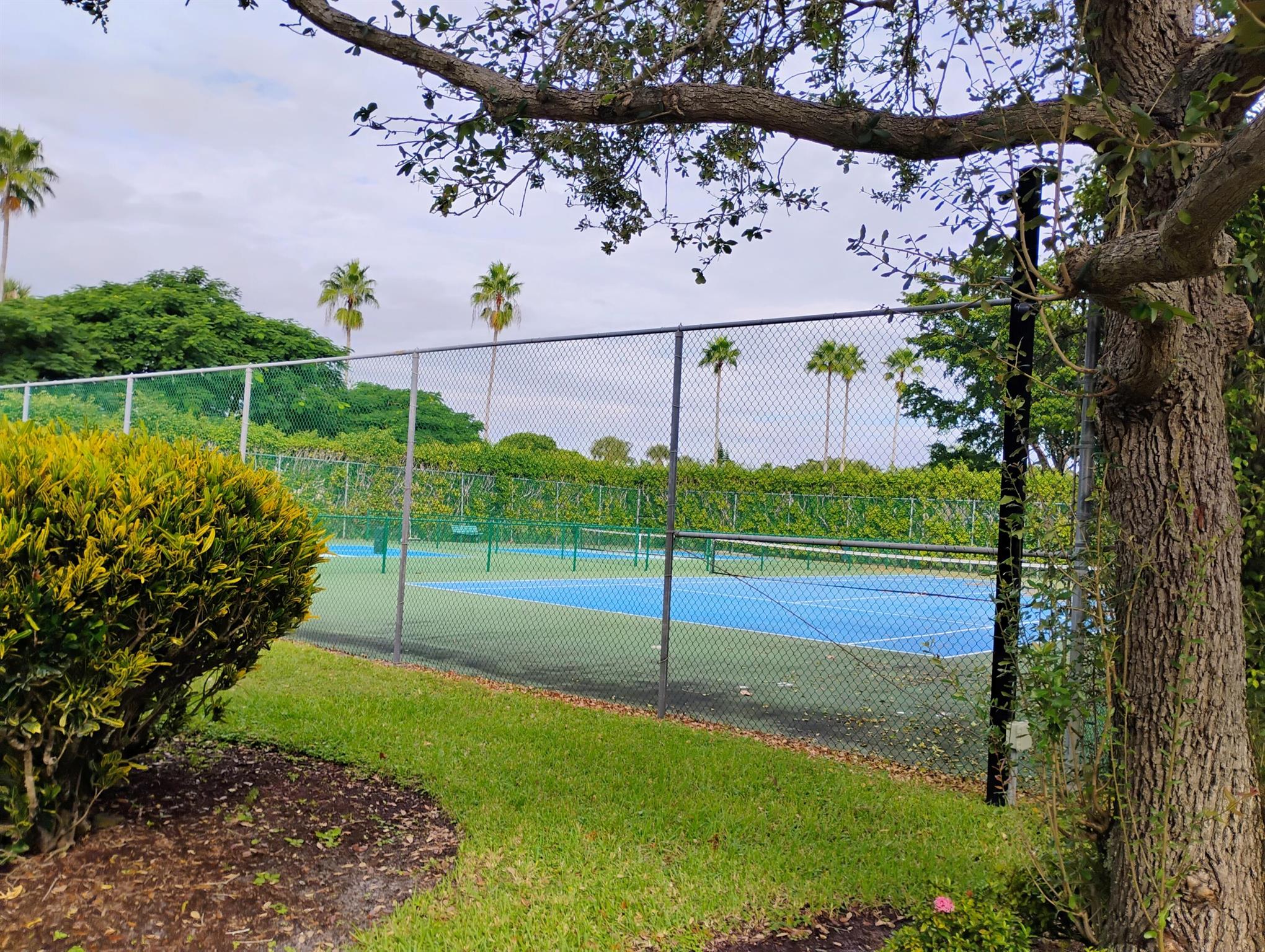 BOYNTON LAKES 1 - Residential Lease