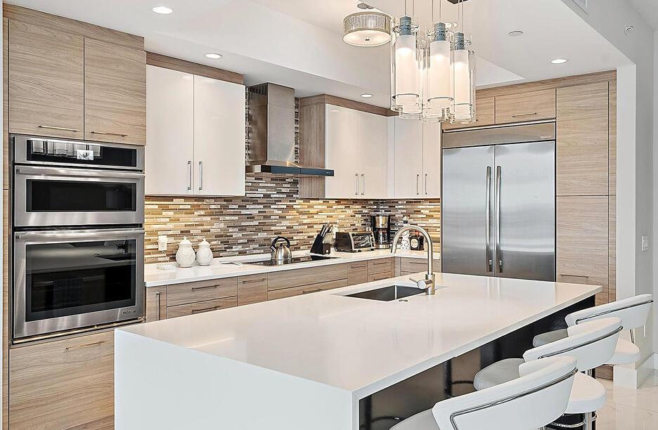 1 Water Club Way 1004