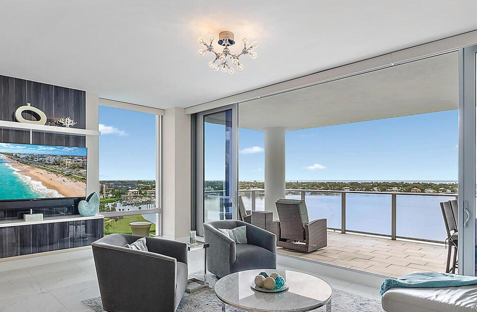 WATER CLUB - Residential