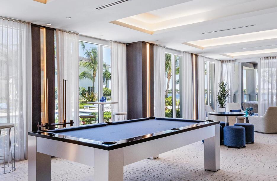 WATER CLUB - Residential