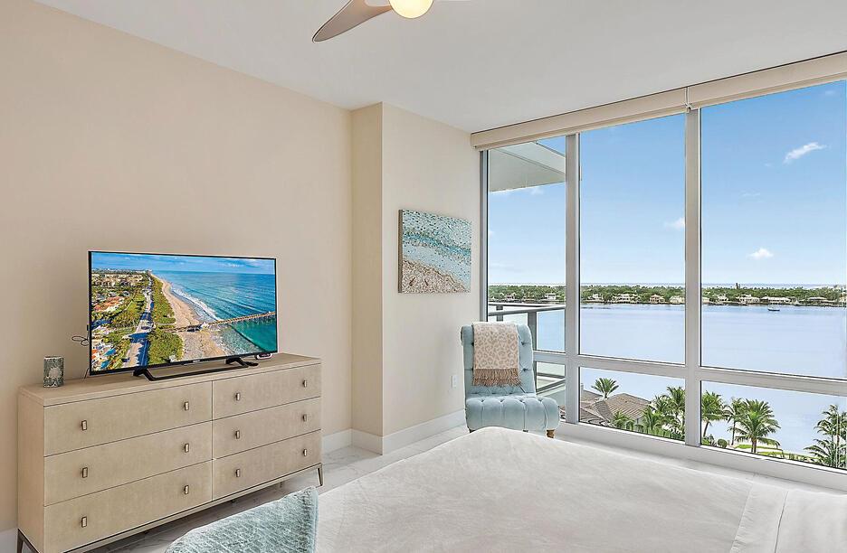 WATER CLUB - Residential