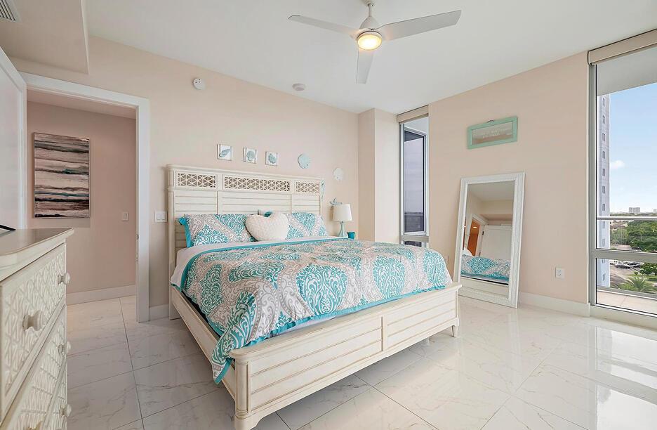 WATER CLUB - Residential