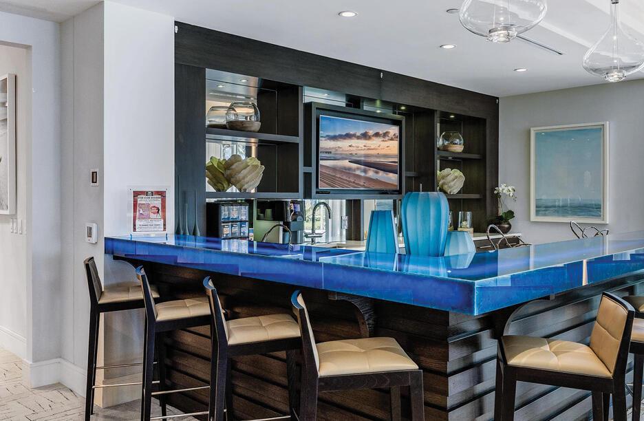 WATER CLUB - Residential