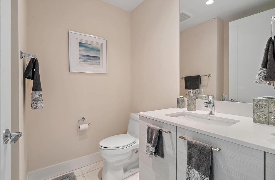 WATER CLUB - Residential