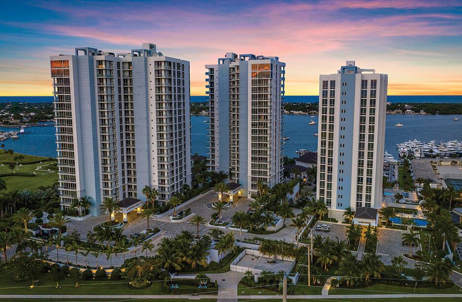 WATER CLUB - Residential