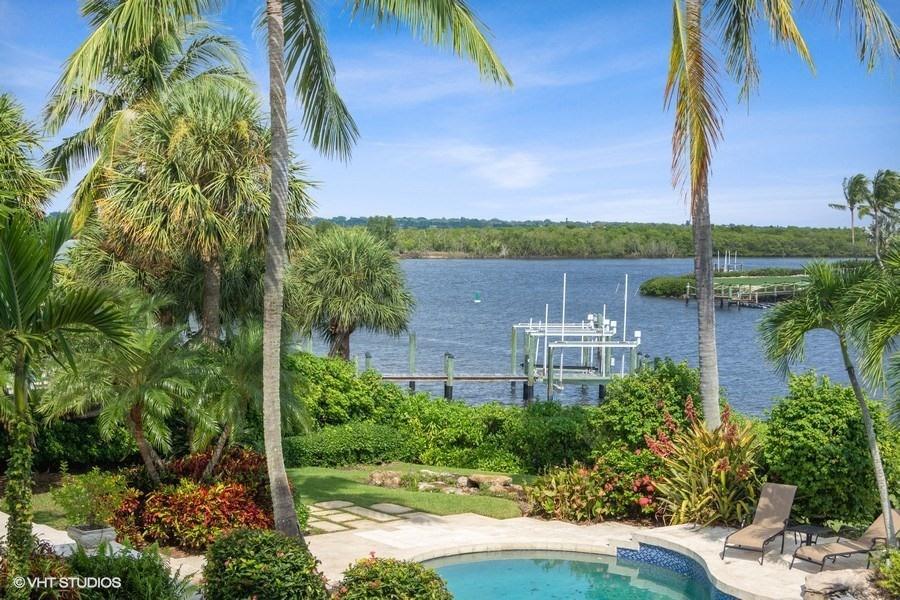 SAILFISH POINT - Residential