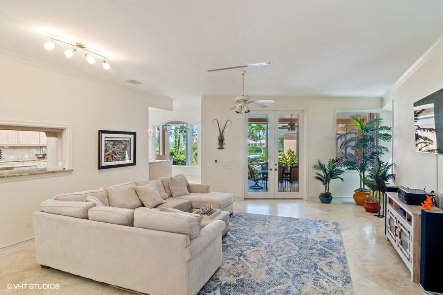 SAILFISH POINT - Residential