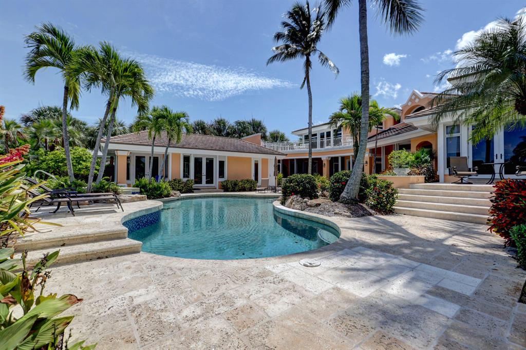 SAILFISH POINT - Residential