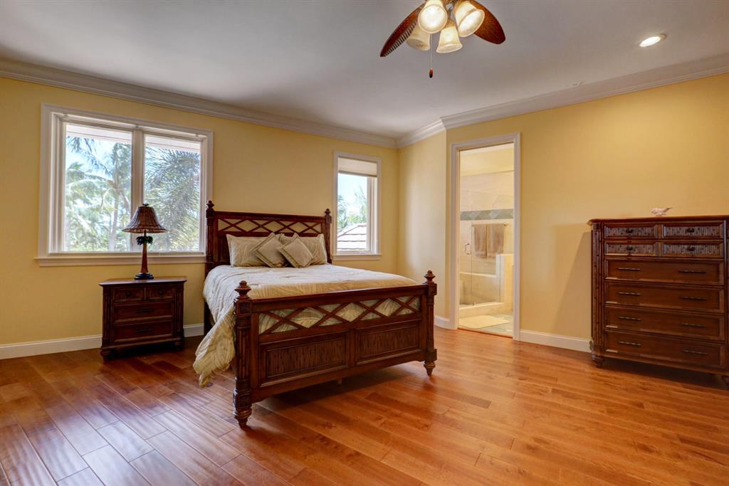 SAILFISH POINT - Residential