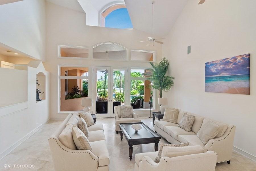 SAILFISH POINT - Residential