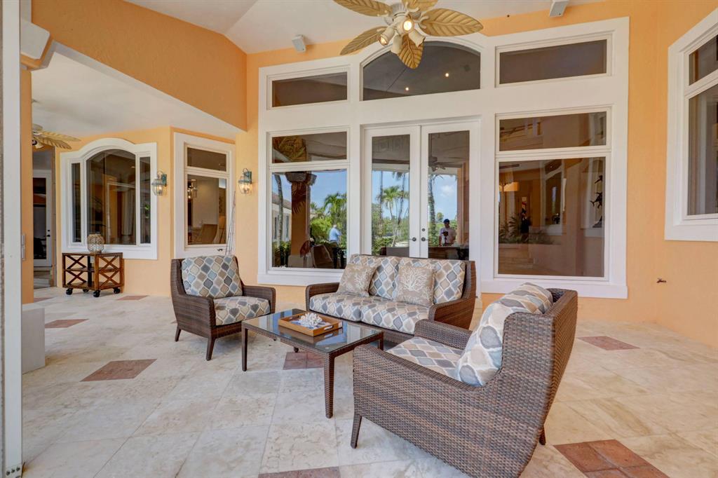 SAILFISH POINT - Residential
